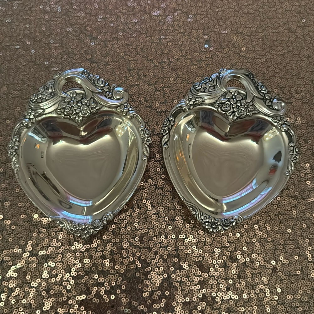 Set of 2 Vintage Japanese Silver Tarnish Resistant Floral Heart Trinket Dishes